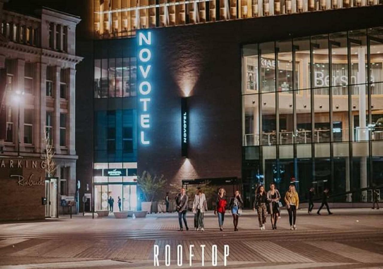 Novotel Charleroi Centre Exteriör bild